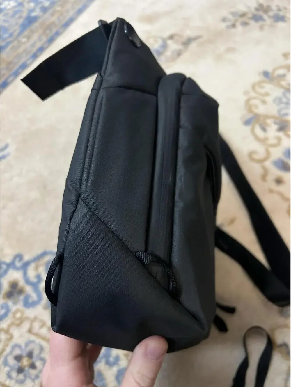 Peak Design Everyday Sling 6L Black Nylon Camera Bag KEI Realty NO Dividers